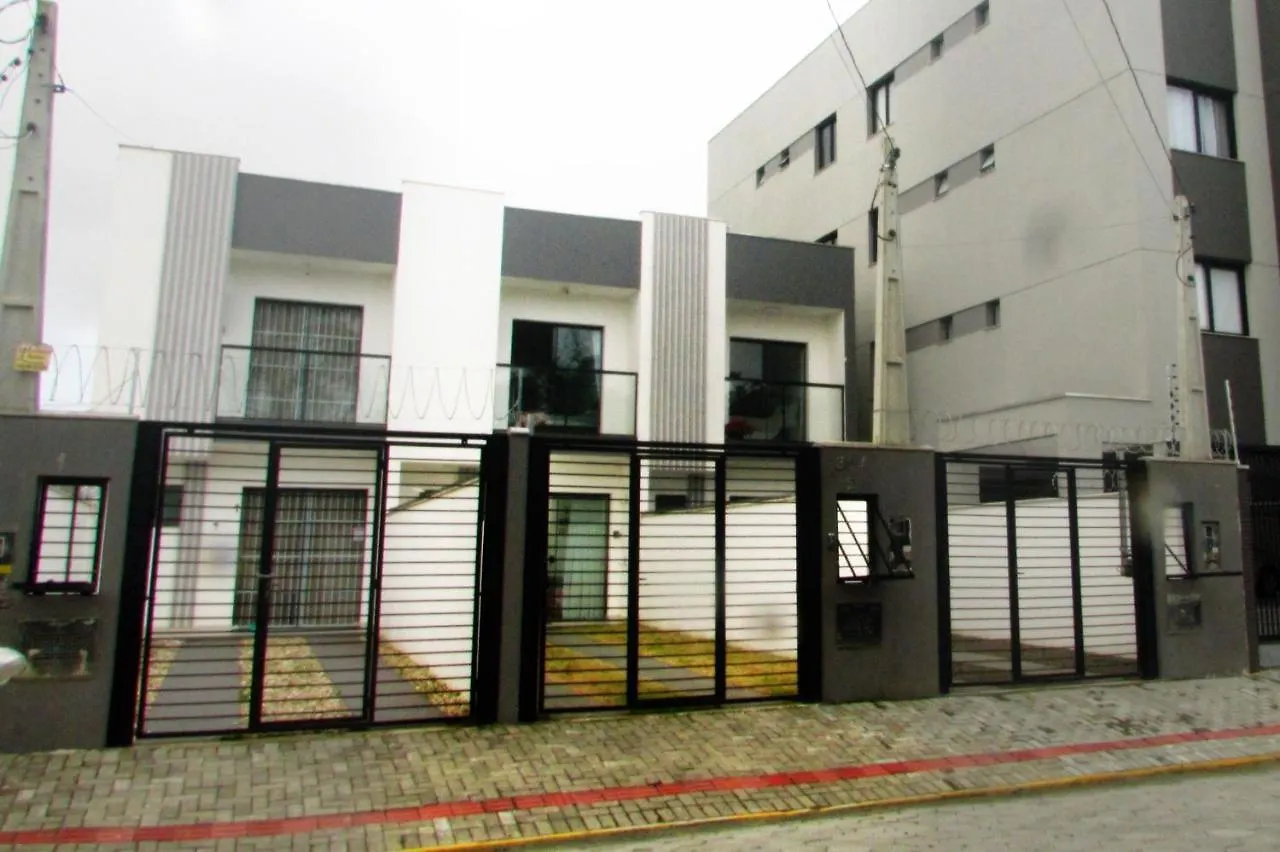 Sobrado Carpe Diem Palmeiras, 450 M Da Praia, 2 Suites Com Ar, 2 Vagas, Check-In 24H, Churrasqueira, 20 Min Do Beto Carrero Piçarras Casa de Férias